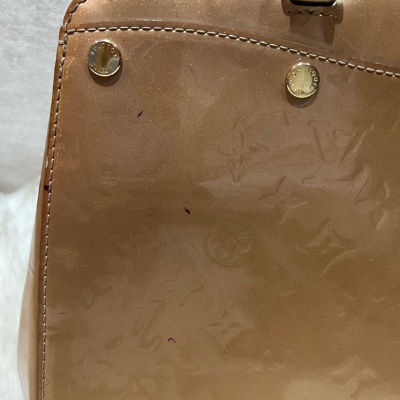 Louis Vuitton Gold Vernis bag - Picture 9 of 13